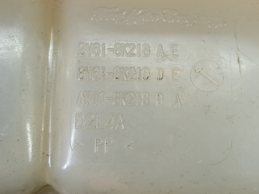 бачок расширительный FORD Focus  1717053, 2240 рублей, Москва