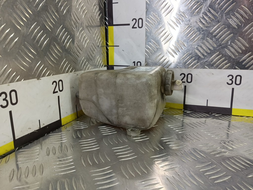 бачок расширительный MITSUBISHI PAJERO SPORT  MR386070, 520 рублей, Москва