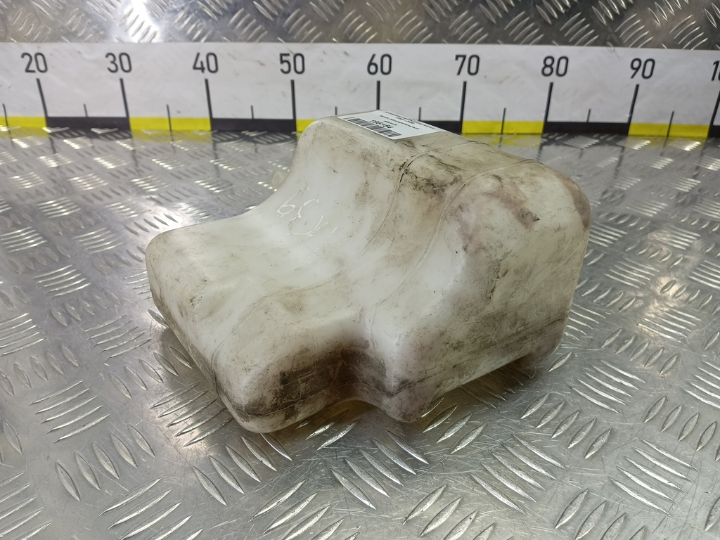 бачок расширительный MITSUBISHI PAJERO  MR404879, 630 рублей, Москва