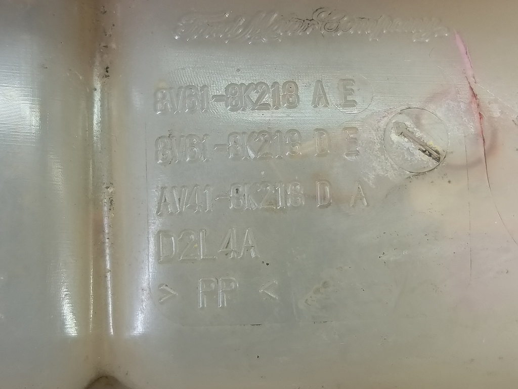 бачок расширительный FORD Focus  1717053, 2240 рублей, Москва