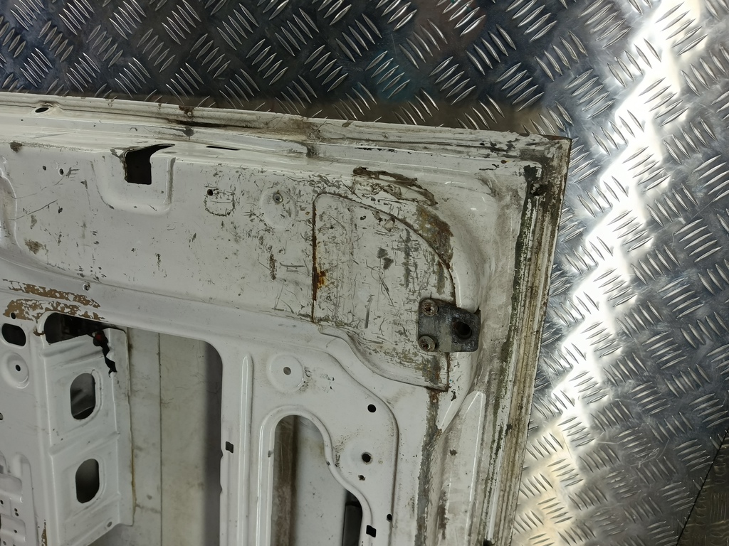 дверь распашная Volkswagen Crafter  2E1827092, 52150 рублей, Москва