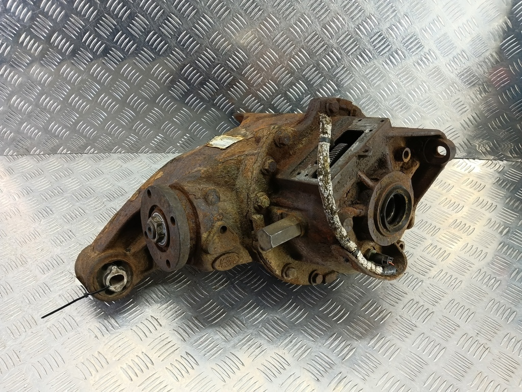 редуктор заднего моста LAND ROVER DISCOVERY  TVK500430, 75150 рублей, Москва