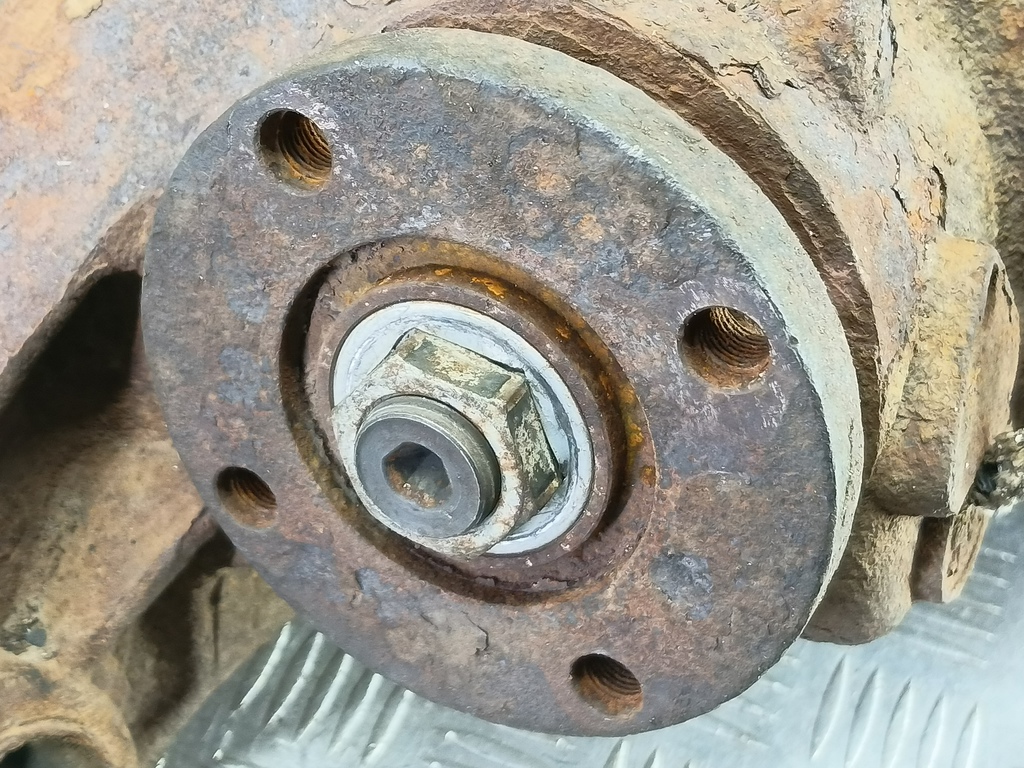 редуктор заднего моста LAND ROVER DISCOVERY  TVK500430, 75150 рублей, Москва