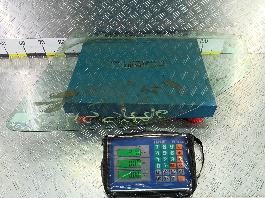 стекло двери Peugeot Partner  920267, 2130 рублей, Москва