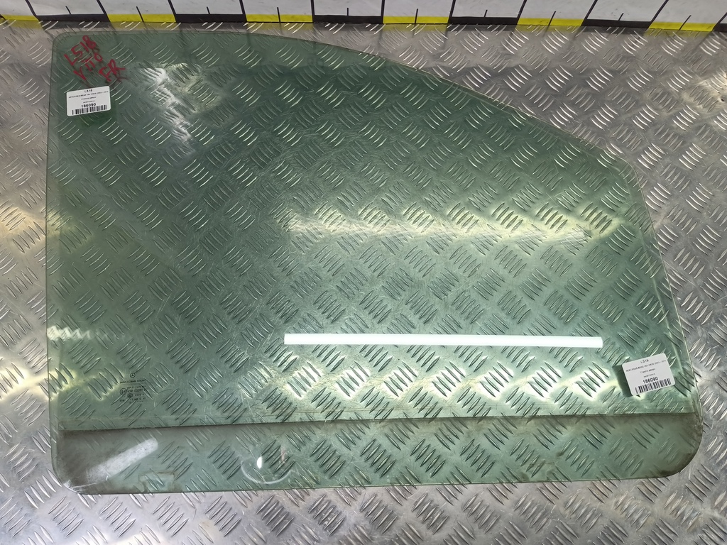 стекло двери MERCEDES-BENZ Vito  A6397250510, 860 рублей, Москва