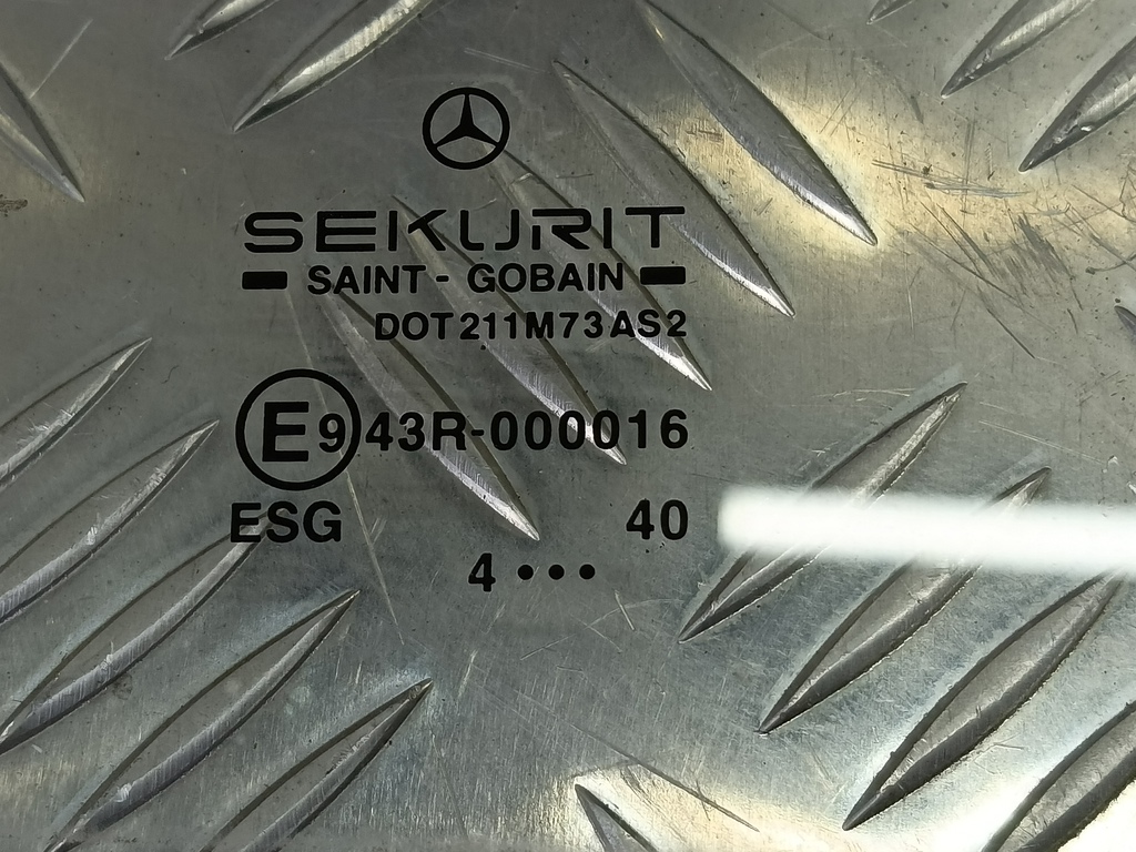 стекло двери MERCEDES-BENZ Vito  A6397250310, 750 рублей, Москва