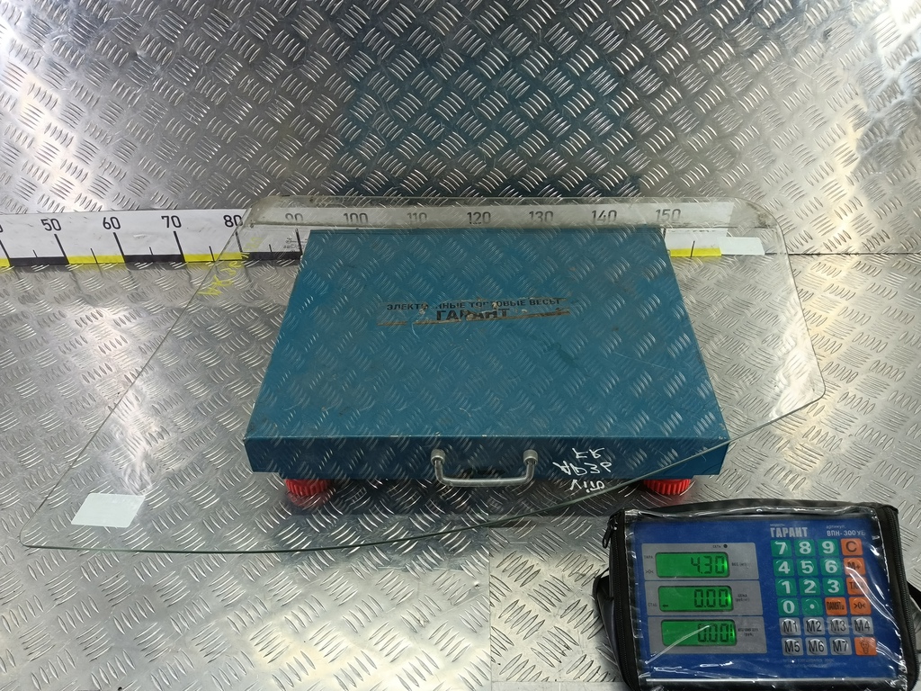 стекло двери MERCEDES-BENZ Vito  A6397250310, 750 рублей, Москва