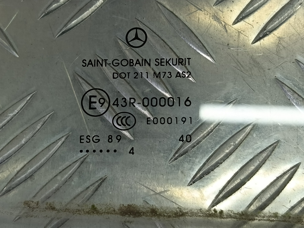 стекло двери MERCEDES-BENZ Vito  A6397250310, 750 рублей, Москва