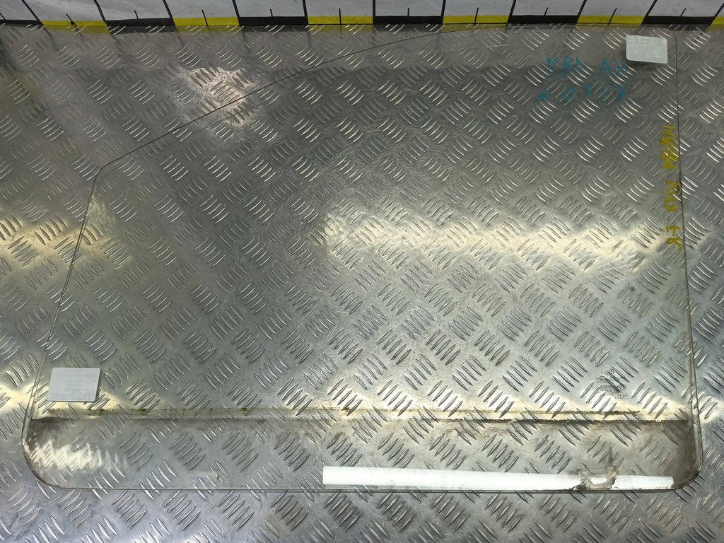 стекло двери MERCEDES-BENZ Vito  A6397250310, 750 рублей, Москва