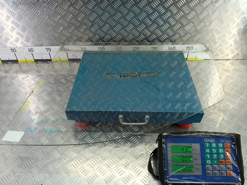 стекло двери MERCEDES-BENZ Vito  A6397250310, 750 рублей, Москва