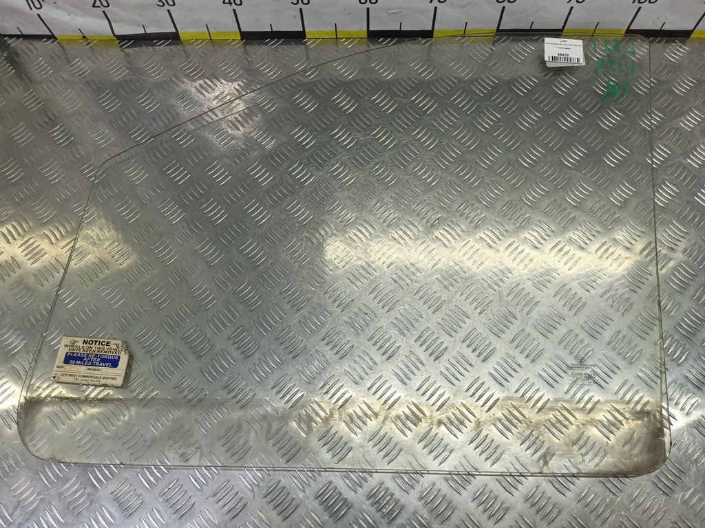 стекло двери MERCEDES-BENZ Vito  A6397250310, 750 рублей, Москва