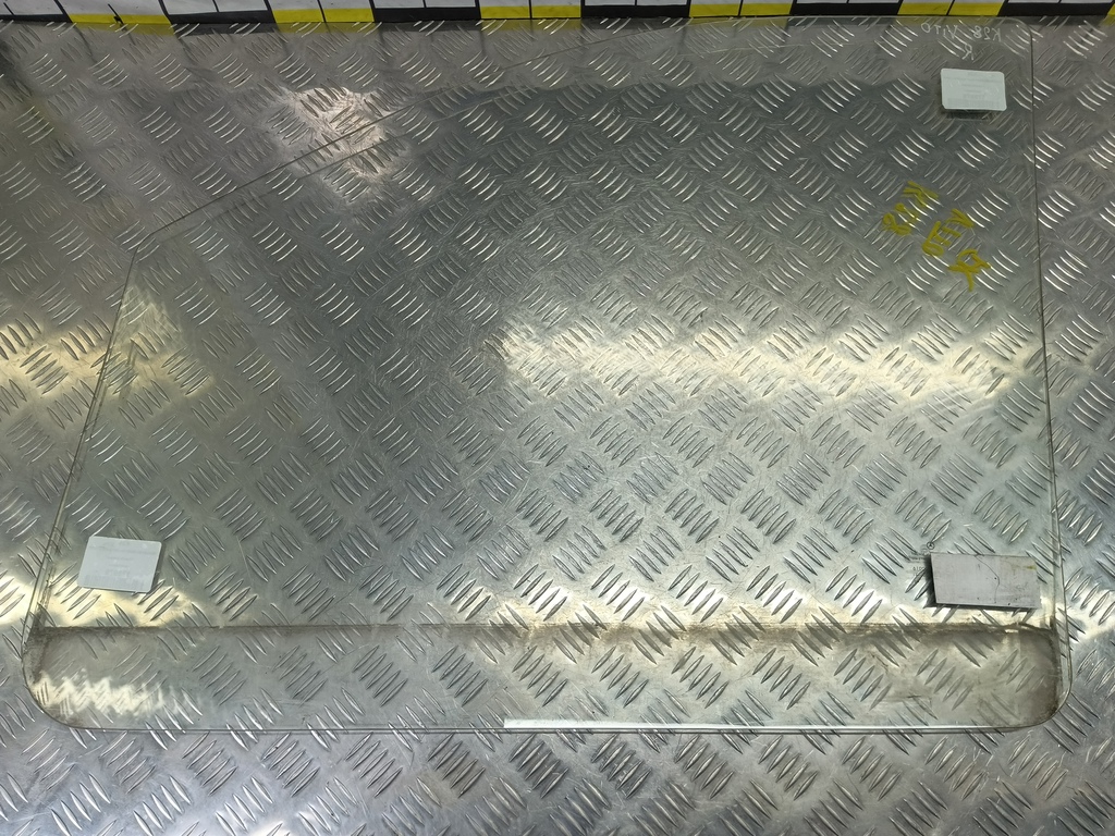 стекло двери MERCEDES-BENZ Vito  A6397250310, 750 рублей, Москва