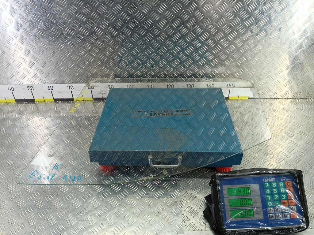 стекло двери MERCEDES-BENZ Vito  A6397250310, 750 рублей, Москва