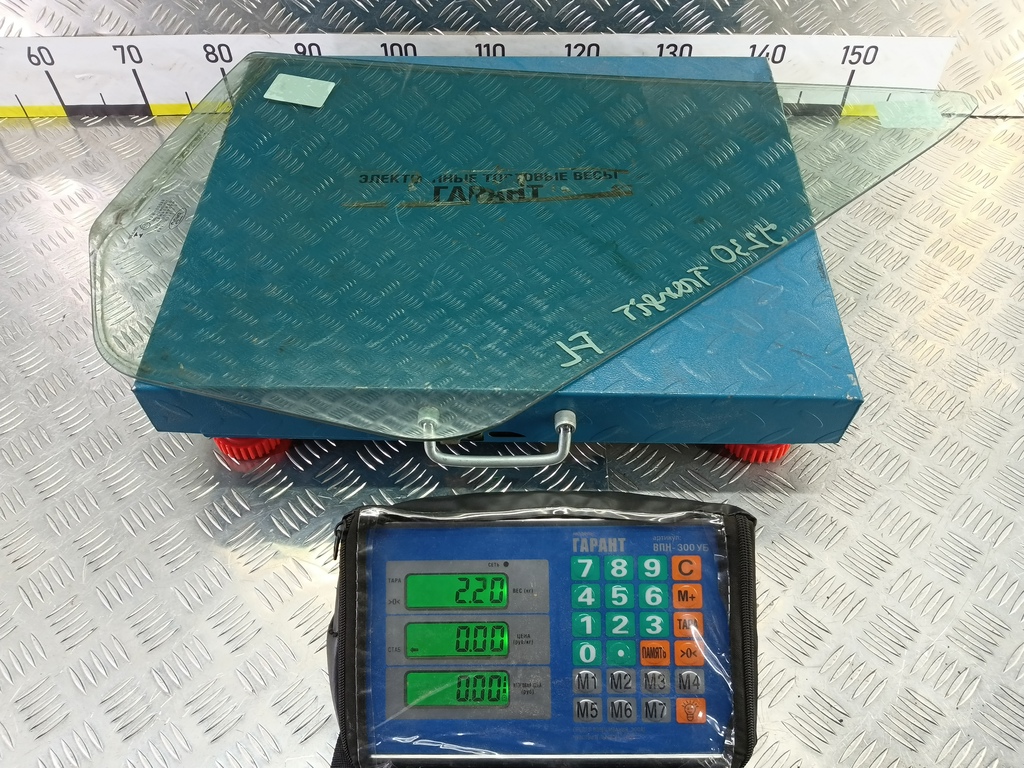 стекло двери FORD Transit  2036864, 3160 рублей, Москва