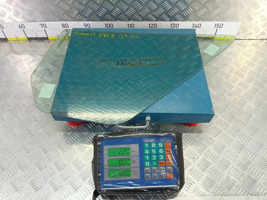 стекло двери FORD Transit  2036864, 3160 рублей, Москва