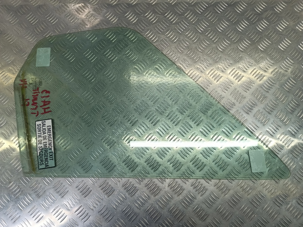 стекло двери FORD Transit  2036864, 3160 рублей, Москва