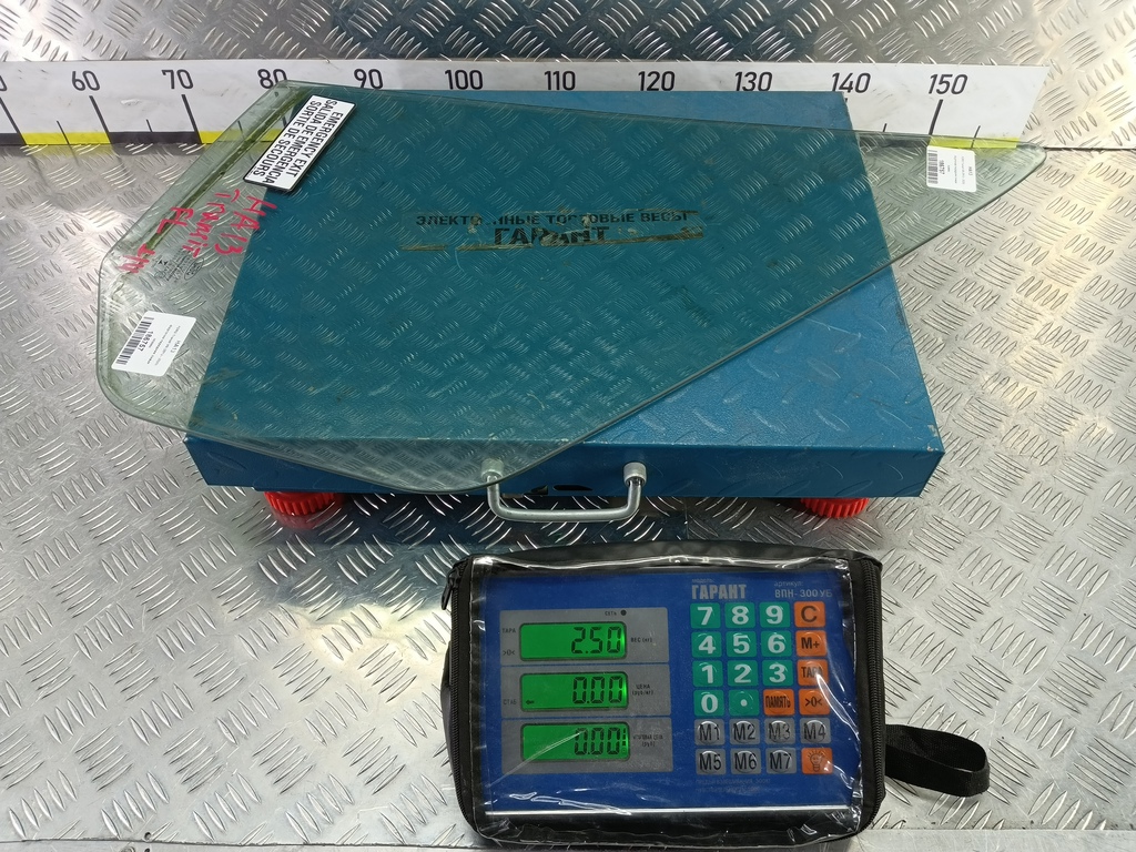 стекло двери FORD Transit  2036864, 3160 рублей, Москва