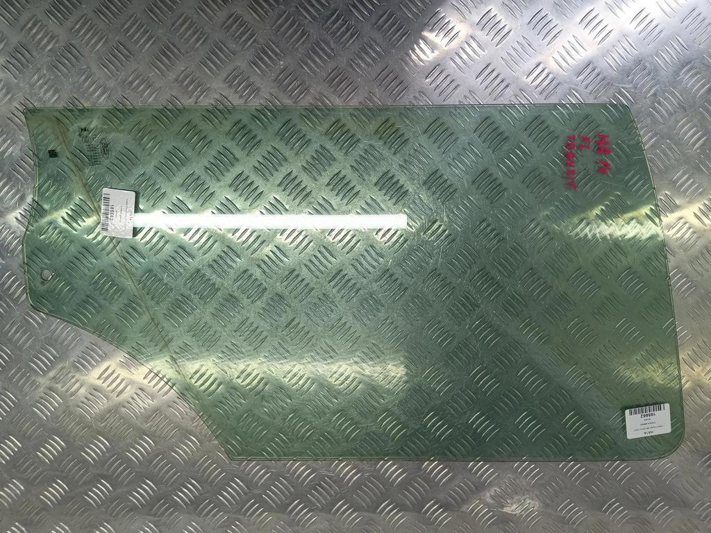 стекло двери FORD Transit  1821928, 3160 рублей, Москва