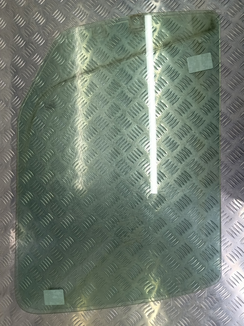 стекло двери Volkswagen Crafter  2E0845202A, 630 рублей, Москва