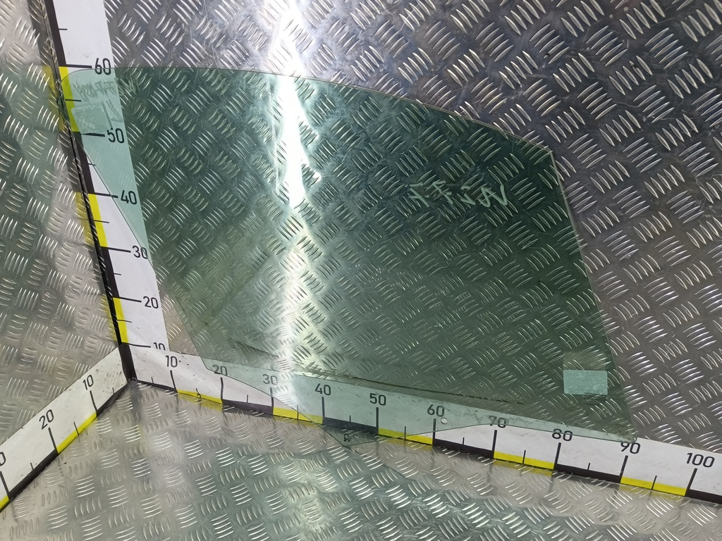 стекло двери Peugeot Partner  9201L9, 2590 рублей, Москва