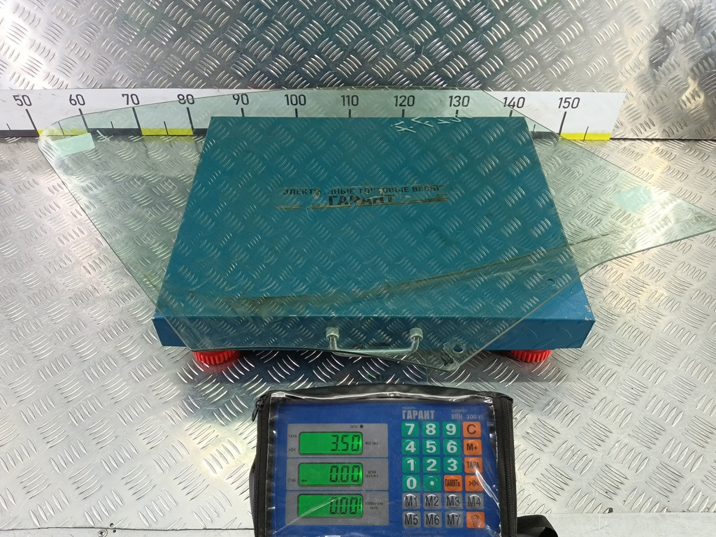 стекло двери Peugeot Partner  9201L9, 2590 рублей, Москва