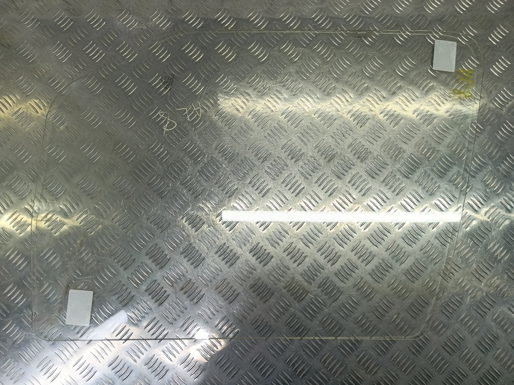 стекло двери MERCEDES-BENZ Sprinter  A9067250010, 1550 рублей, Москва