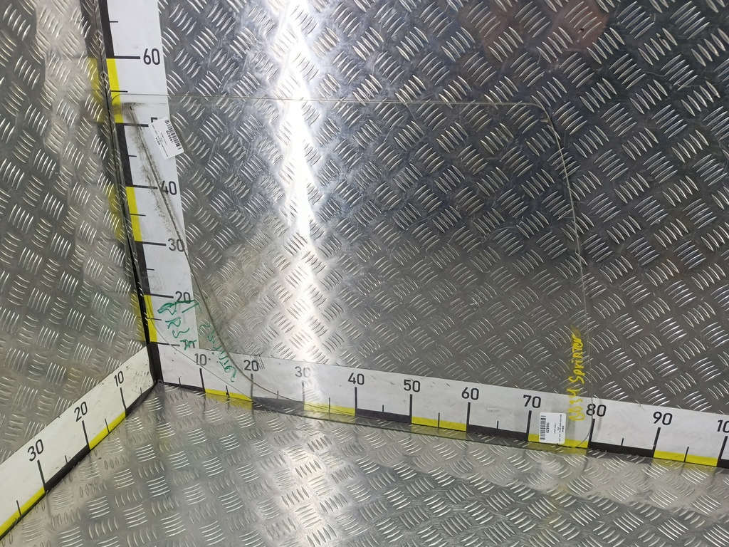 стекло двери MERCEDES-BENZ Sprinter  A9067250010, 1550 рублей, Москва