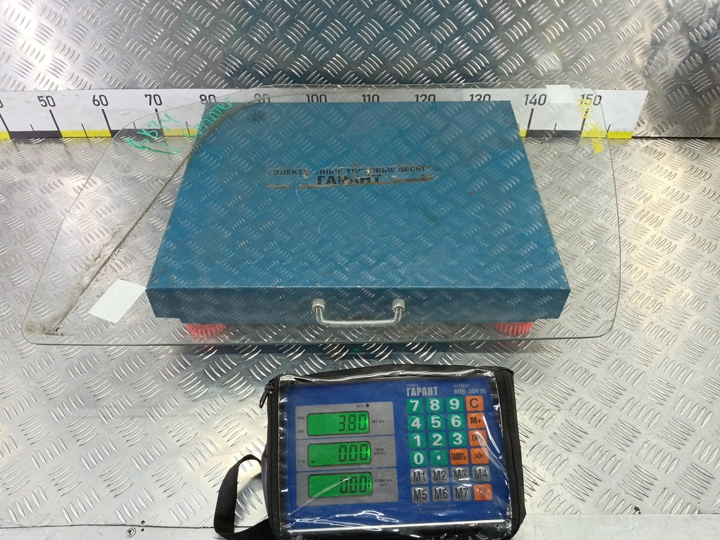 стекло двери MERCEDES-BENZ Sprinter  A9067250010, 1550 рублей, Москва