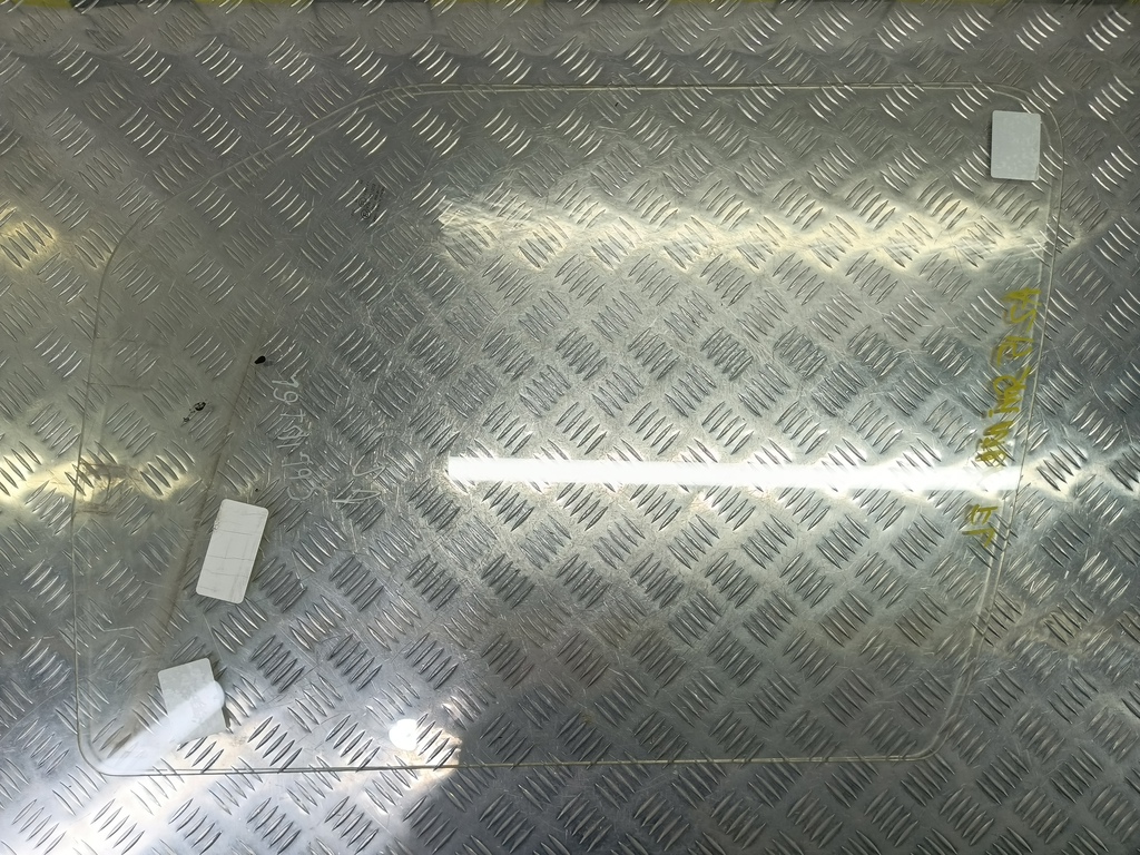 стекло двери MERCEDES-BENZ Sprinter  A9067250010, 1550 рублей, Москва