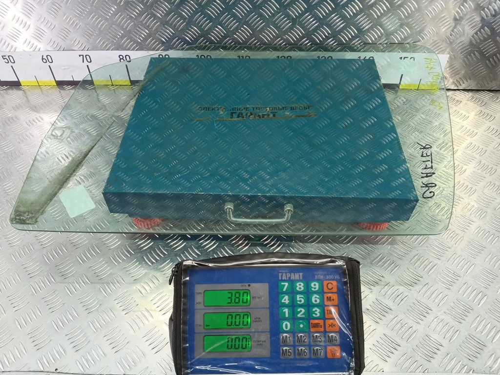 стекло двери Volkswagen Crafter  2E0845201A, 980 рублей, Москва