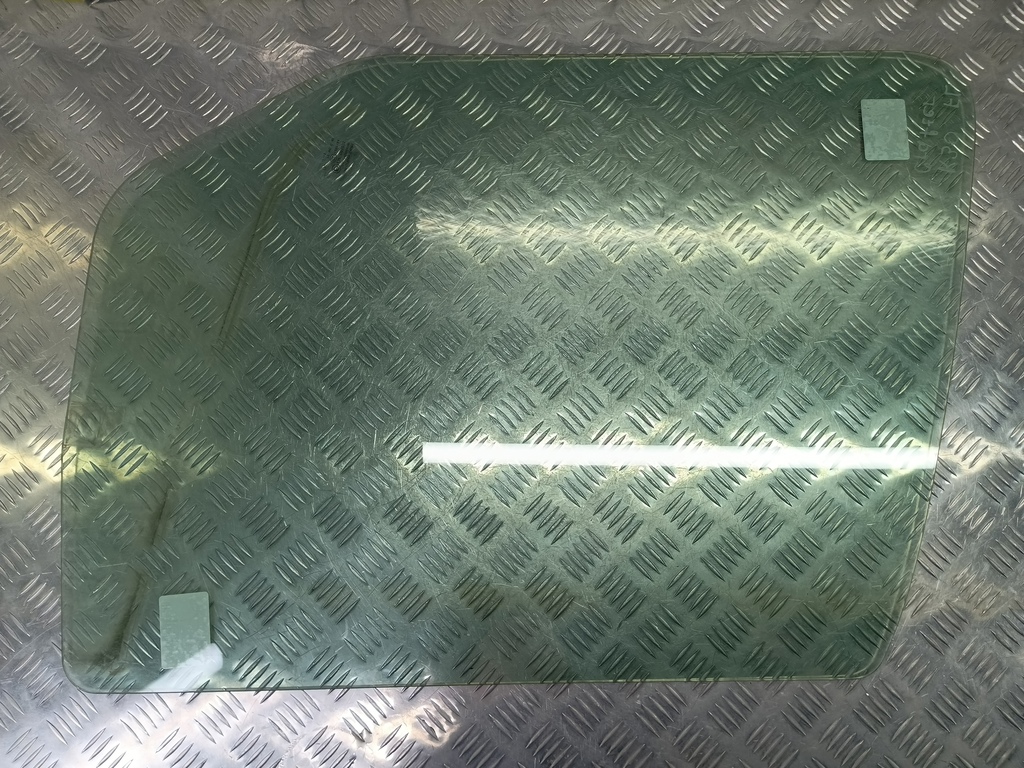 стекло двери Volkswagen Crafter  2E0845201A, 980 рублей, Москва