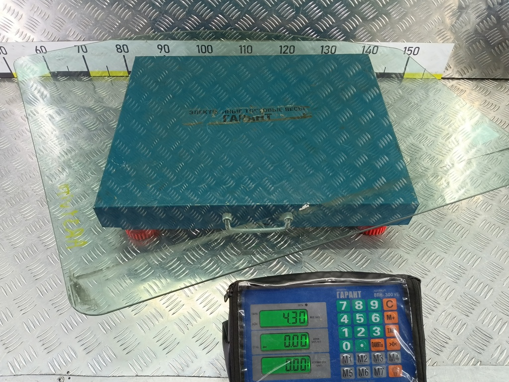 стекло двери MERCEDES-BENZ Vito  A6397250410, 860 рублей, Москва