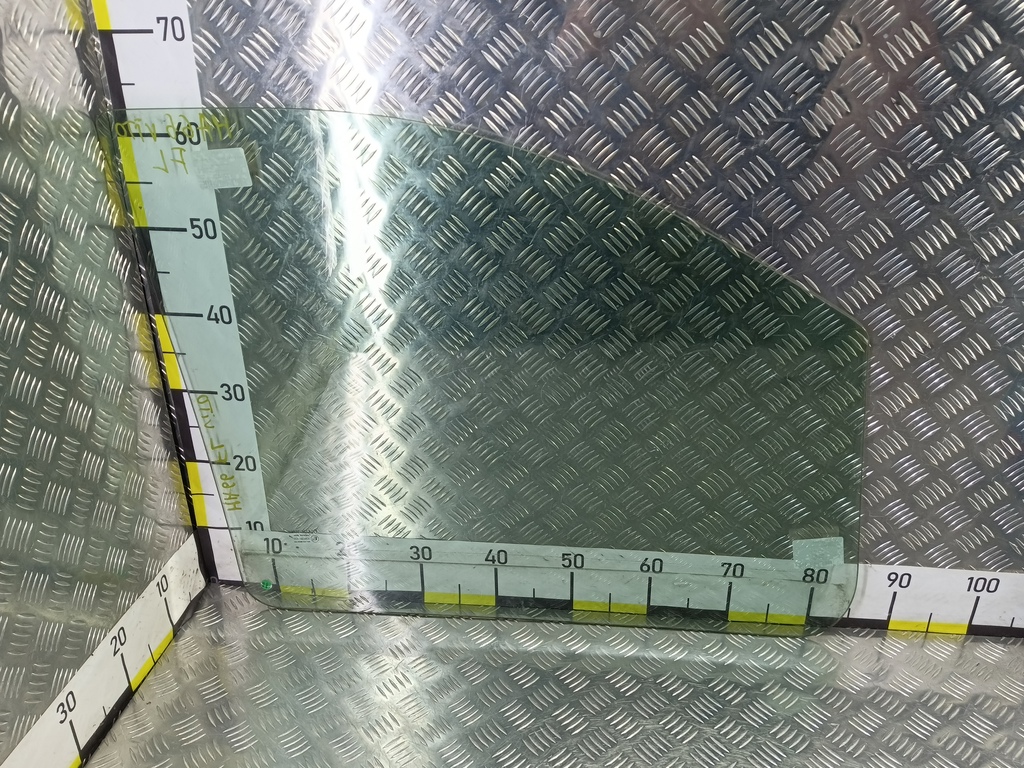 стекло двери MERCEDES-BENZ Vito  A6397250410, 860 рублей, Москва