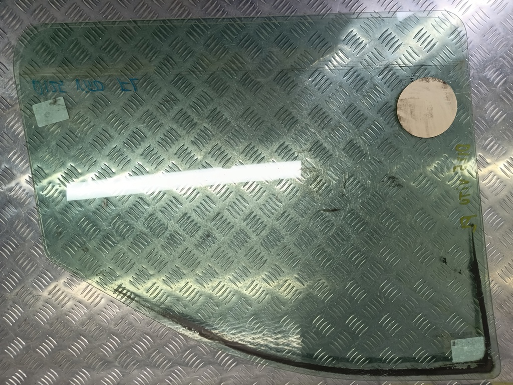 стекло двери MERCEDES-BENZ Vito  A6397250410, 860 рублей, Москва