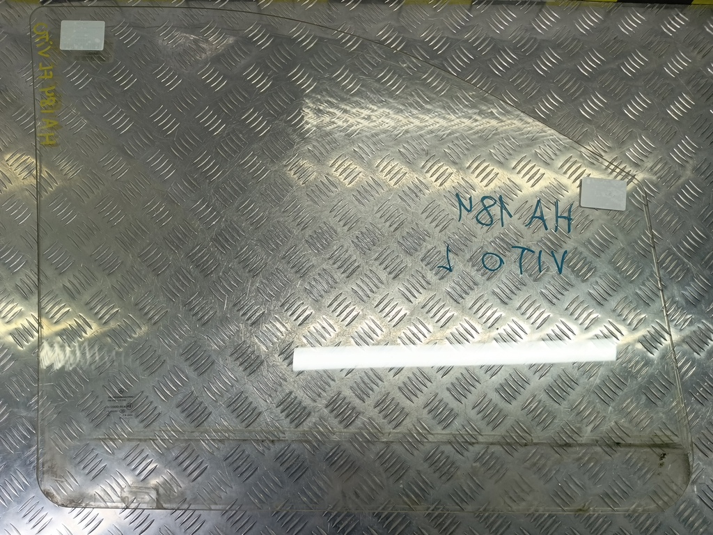 стекло двери MERCEDES-BENZ Vito  A6397250210, 750 рублей, Москва