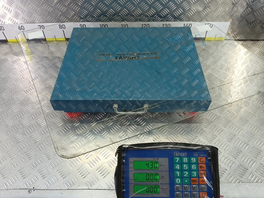 стекло двери MERCEDES-BENZ Vito  A6397250210, 750 рублей, Москва