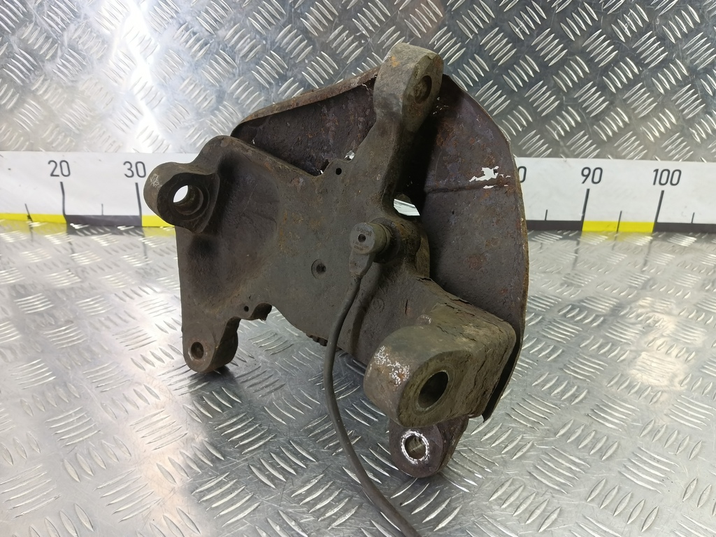 кулак Iveco Daily  504164492, 1210 рублей, Москва