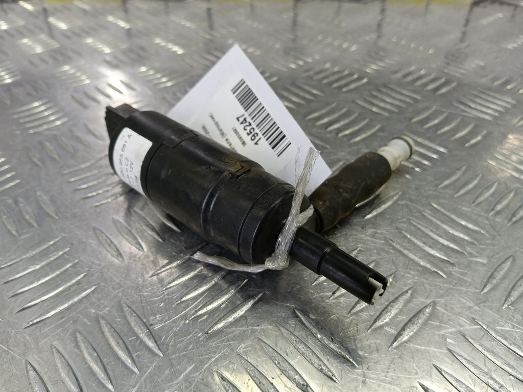 насос омывателя (моторчик) SKODA SUPERB 2.8 AT (193 л.с.)Superb  I (2001—2006) Седан 3B0955681, 750 рублей, Москва