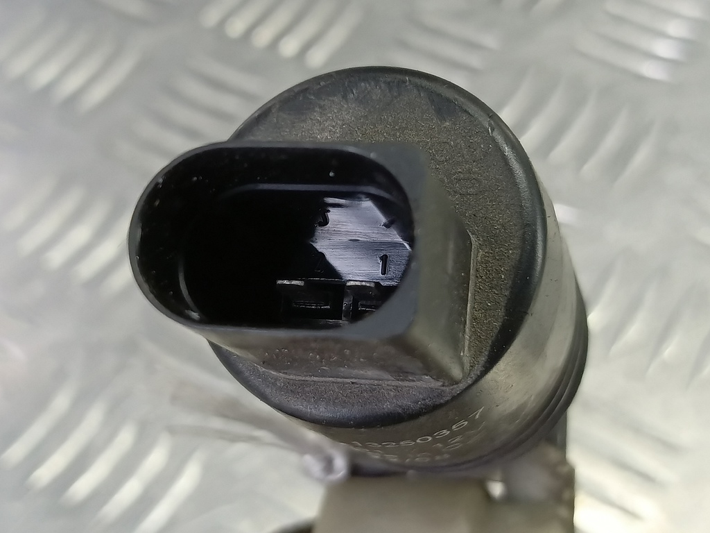 насос омывателя (моторчик) Opel Insignia  1450059, 750 рублей, Москва