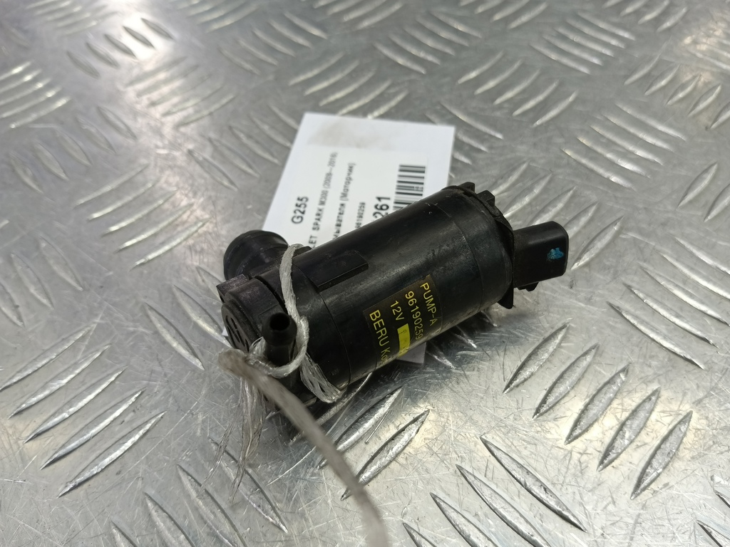 насос омывателя (моторчик) CHEVROLET  SPARK 1.0 MT (67 л.с.)Spark  M300 (2009—2016) Хетчбэк 96190259, 1550 рублей, Москва