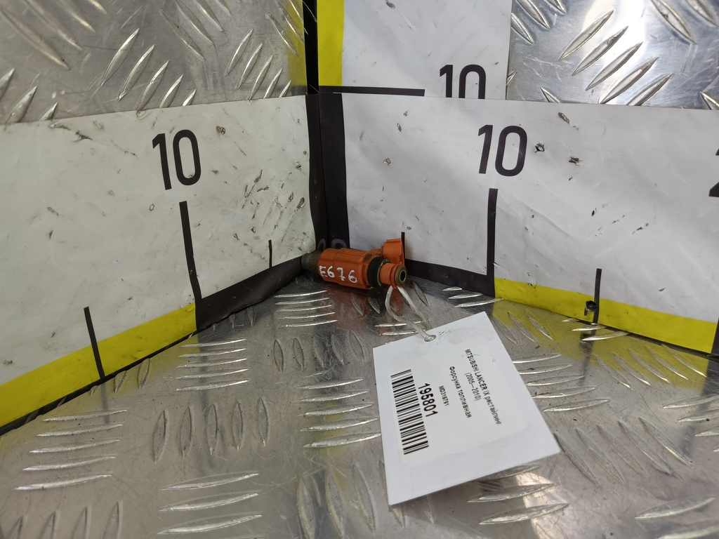 форсунка топливная MITSUBISHI LANCER  MD319791, 2240 рублей, Москва