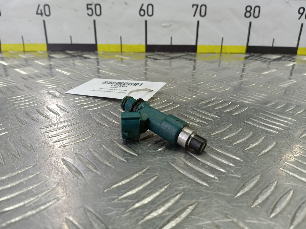 форсунка топливная SUZUKI Grand Vitara  1571065J00, 750 рублей, Москва