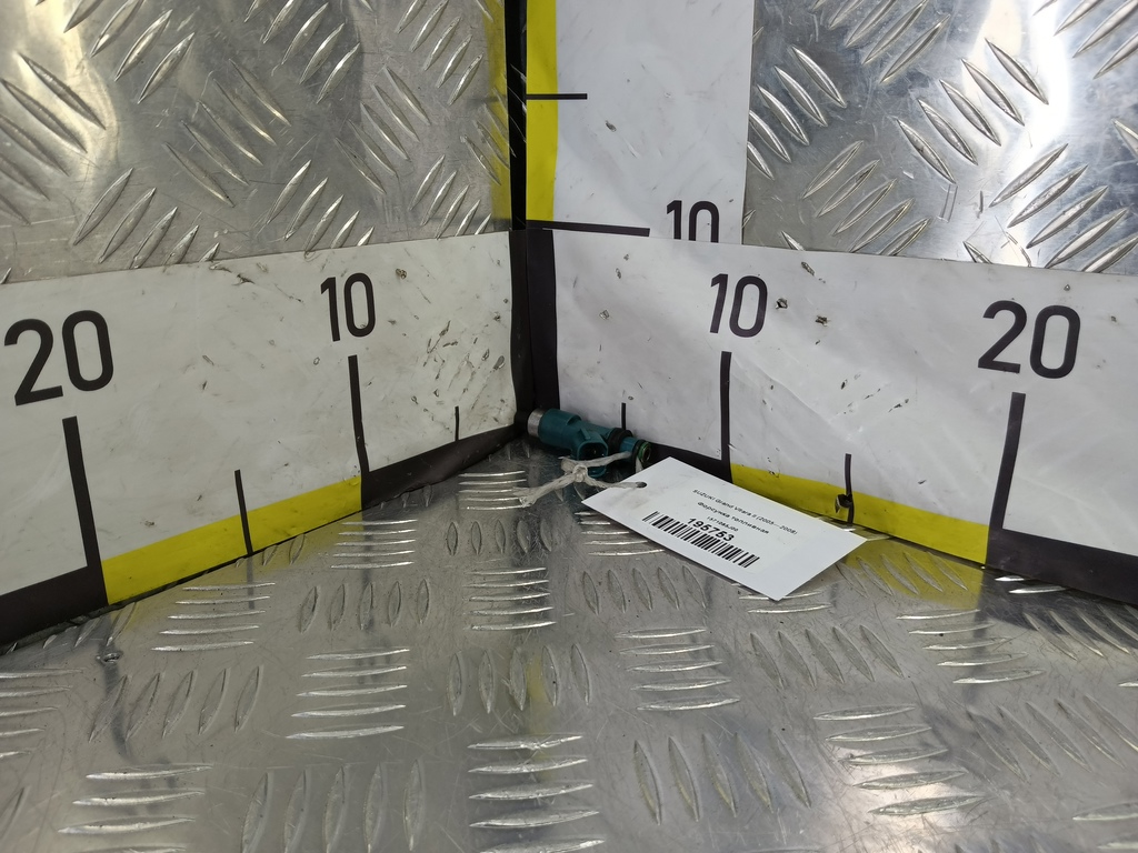 форсунка топливная SUZUKI Grand Vitara  1571065J00, 750 рублей, Москва