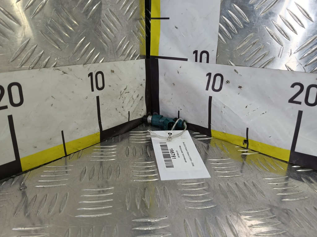 форсунка топливная SUZUKI Grand Vitara  1571065J00, 750 рублей, Москва