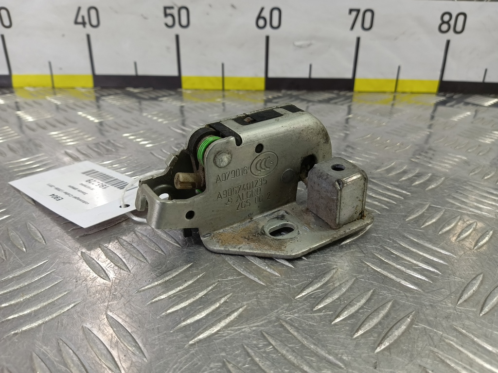 замок двери распашной Volkswagen Crafter  2E1827506G, 1210 рублей, Москва