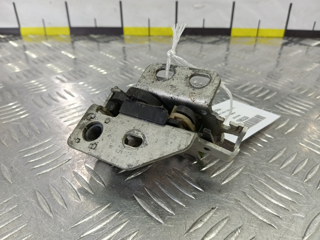 замок двери распашной Volkswagen Crafter  2E1827506G, 1210 рублей, Москва