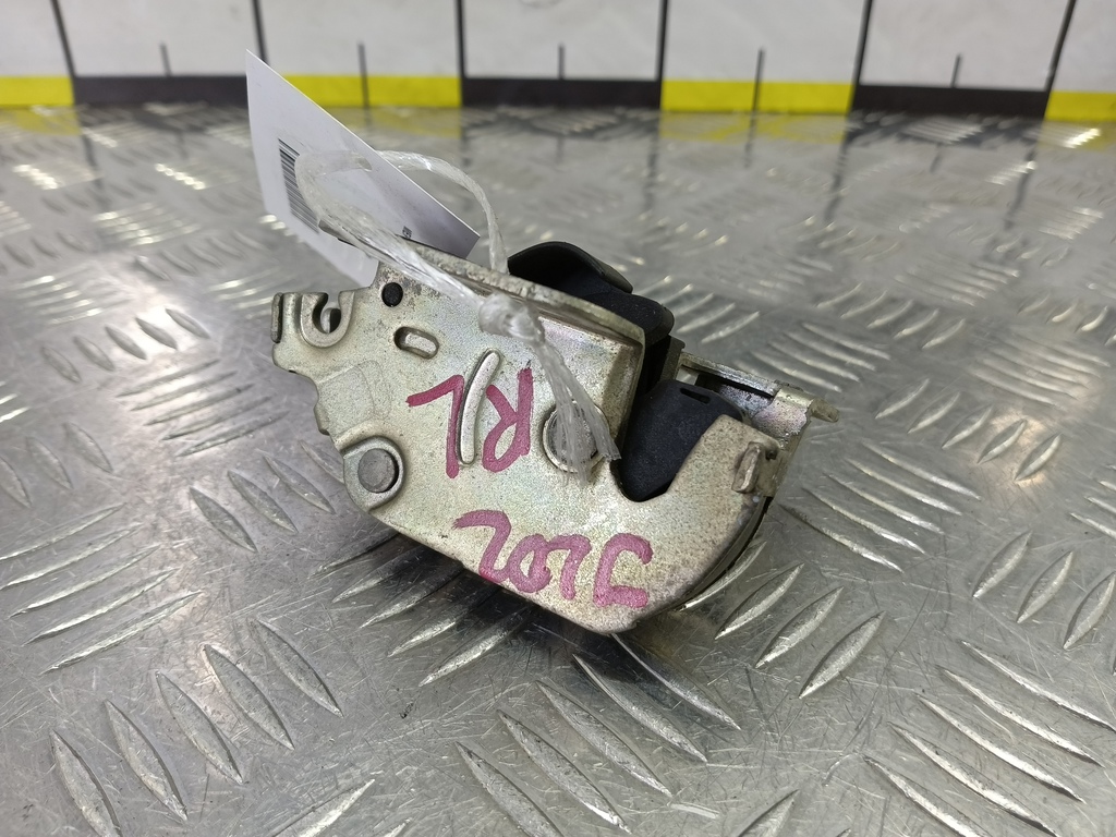 замок двери распашной MERCEDES-BENZ Sprinter  A9067400035, 2590 рублей, Москва