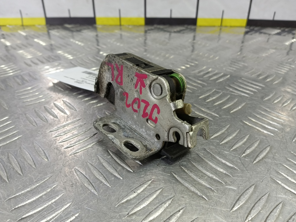 замок двери распашной MERCEDES-BENZ Sprinter  A9067401235, 1210 рублей, Москва