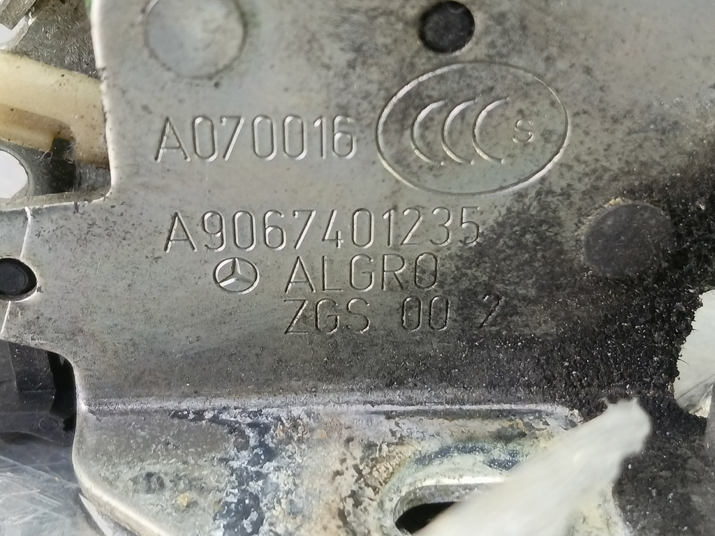 замок двери распашной MERCEDES-BENZ Sprinter  A9067401235, 1210 рублей, Москва