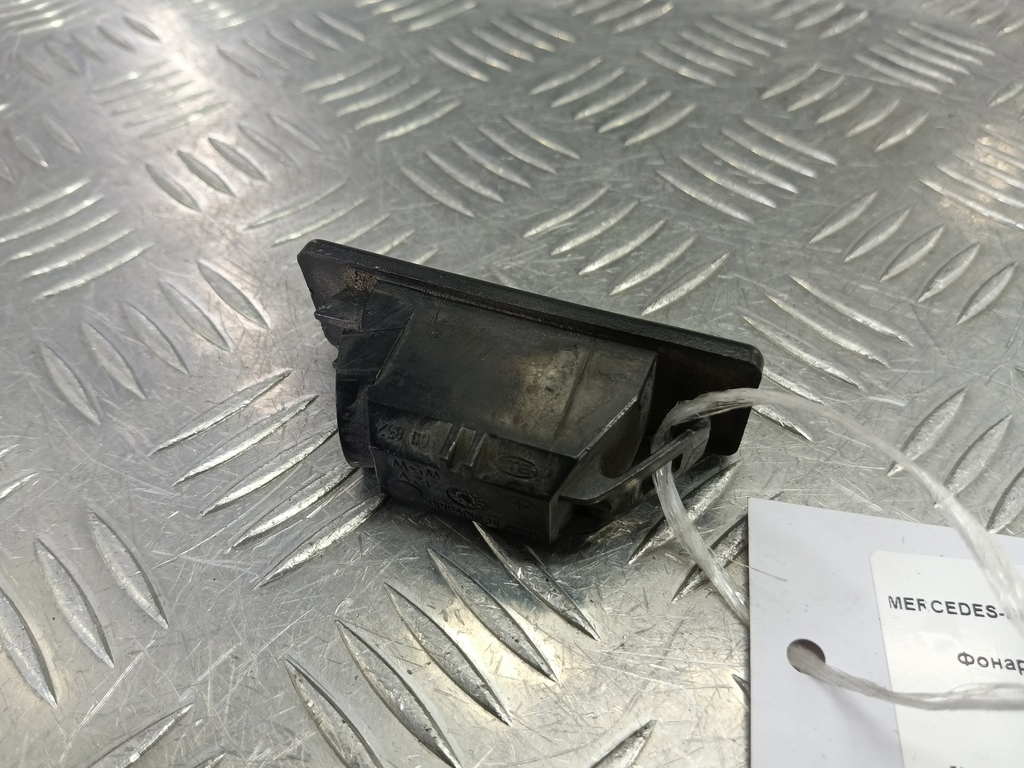 фонарь номерного знака MERCEDES-BENZ Sprinter  A6398200256, 750 рублей, Москва